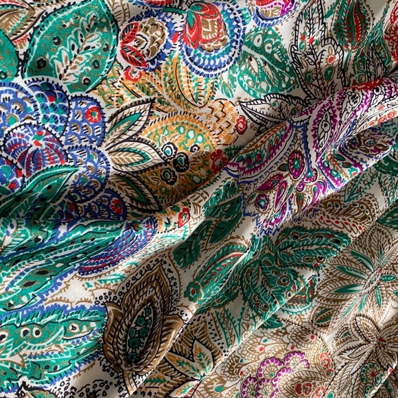 Eva Laurel Silk Skirt - Picture 2 of 7